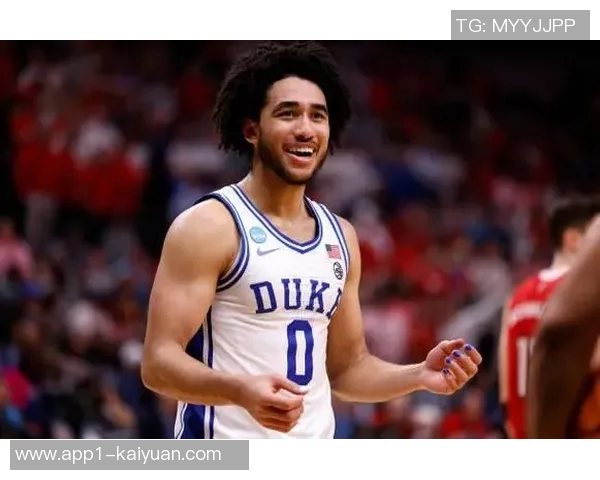 杜克队连续两年迎来全美第三球员名字相同均为卡梅隆的奇妙巧合 杜克队连续两年迎来全美第三球员名字相同均为卡梅隆的奇妙巧合